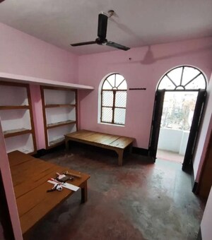 Living Room in 2 BHK Independent House at Husainganj – for Rent