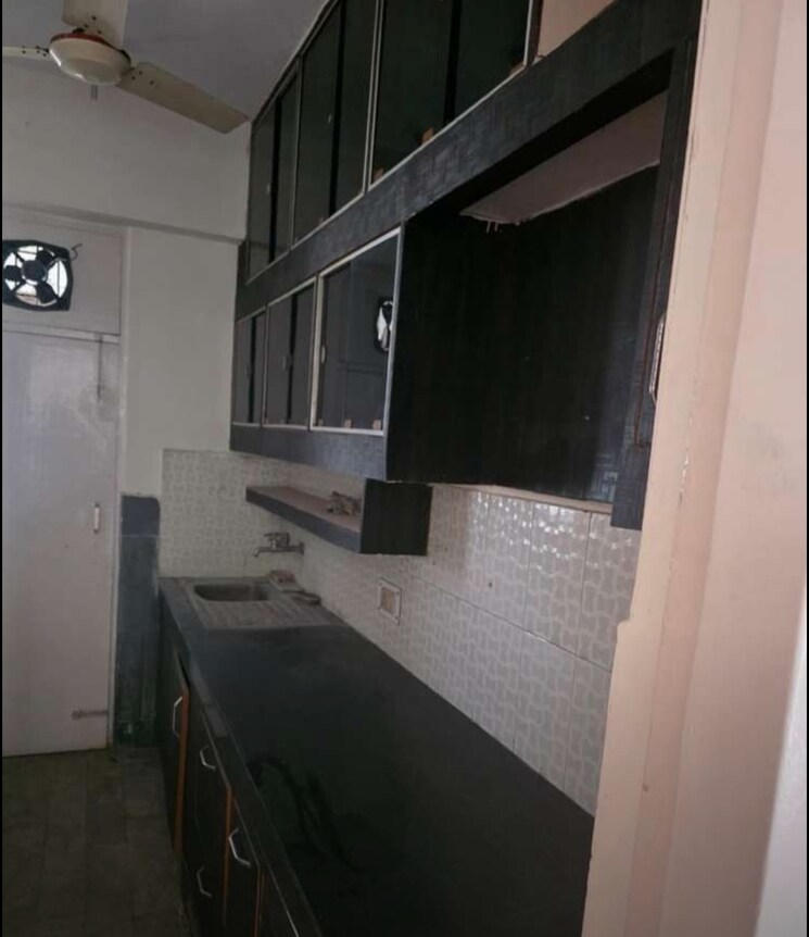 Kitchen, hazratganj 2 Bedroom 1200 Sq.Ft. Apartment In Hazratganj Lucknow 9705560