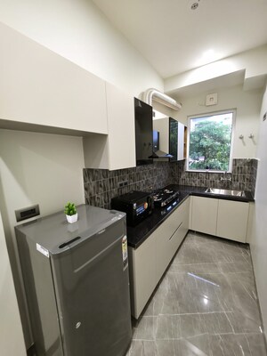 Kitchen in 1 BHK Builder Floor at Ardee City, Sector 52 – for Rent