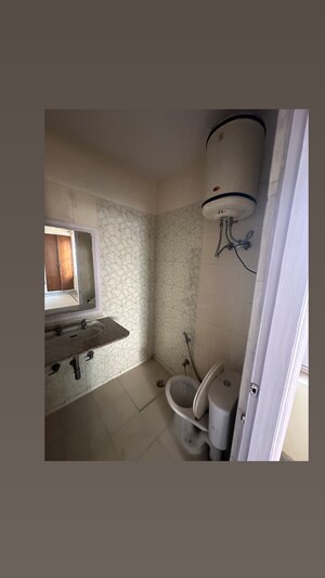 Bathroom in 3 BHK Apartment at SS Mayfield Gardens, Sector 51 – for Rent