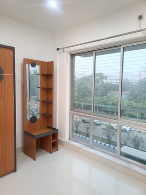 Room in 3 BHK Apartment at Natural Awas, Chinar Park – for Rent