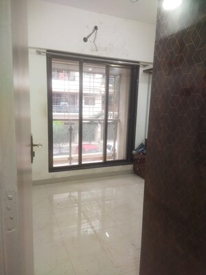 3 BHK Apartment For Rent in Manohar Vikas Shreeji Paraiso Phase I, Badlapur East