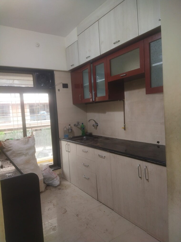 Kitchen, manohar-vikas-shreeji-paraiso-phase-i 3 Bedroom 730 Sq.Ft. Apartment In Badlapur East Thane 9705613