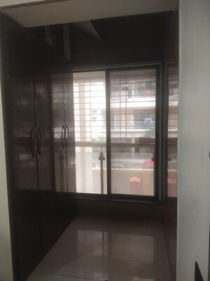 Room in 3 BHK Apartment at Manohar Vikas Shreeji Paraiso Phase I, Badlapur East – for Rent