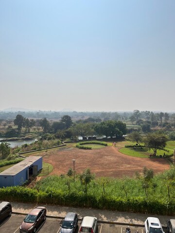 Master Bedroom in 2 BHK Apartment at Lodha Palava Downtown, Dombivli East – for Rent