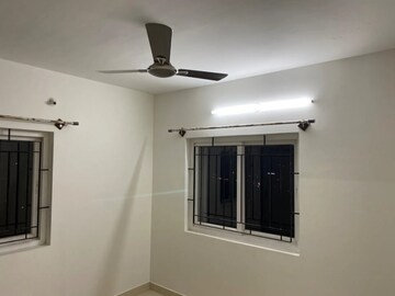 Room in 3 BHK Apartment at Yeshwanthpur – for Rent