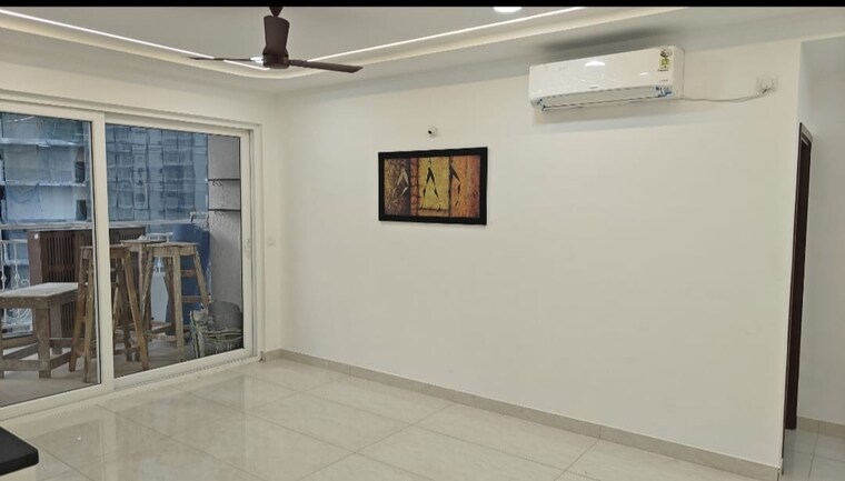 Room, gachibowli 3 Bedroom 2780 Sq.Ft. Apartment In Gachibowli Hyderabad 9705636