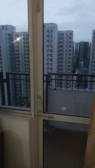 Bathroom in 3.5 BHK Apartment at Jaypee Greens Krescent Homes, Sector 129 – for Sale