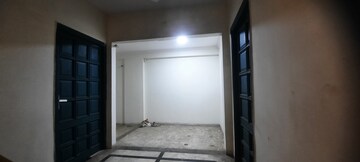 Room in  Office Space at Mhada Colony, Andheri West – for Rent