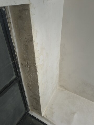 Swimming Pool in 1 BHK Apartment at Kurla East – for Rent