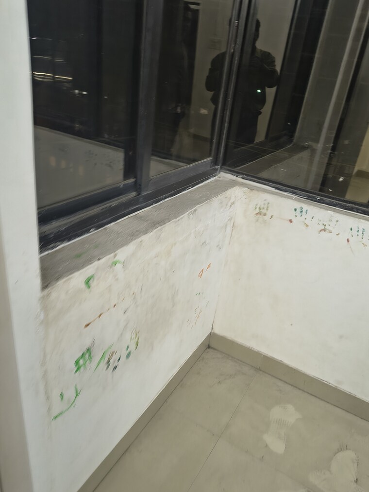 undefined, kurla east 1 Bedroom 300 Sq.Ft. Apartment In Kurla East Mumbai 9705649