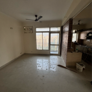 Living Room in 3.5 BHK Apartment at Gardenia Grace, Sector 61 – for Sale