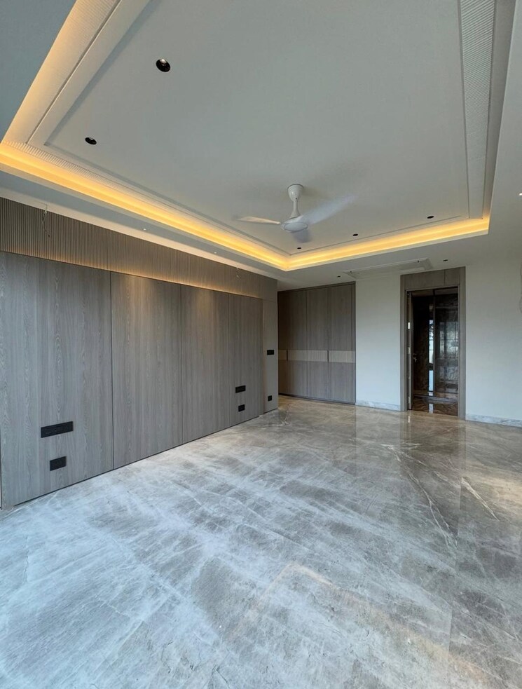 Room, dlf-city-phase-iv 4 Bedroom 400 Sq.Yd. Builder Floor In Dlf Phase iv Gurgaon 9705650