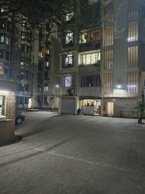 1 BHK Apartment For Rent in Kurla East