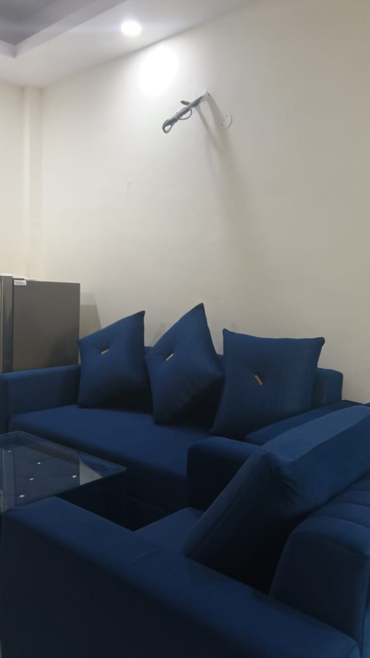 Living Room, emerald-green 4 Bedroom 2950 Sq.Ft. Apartment In Sector 52 Gurgaon 9705660