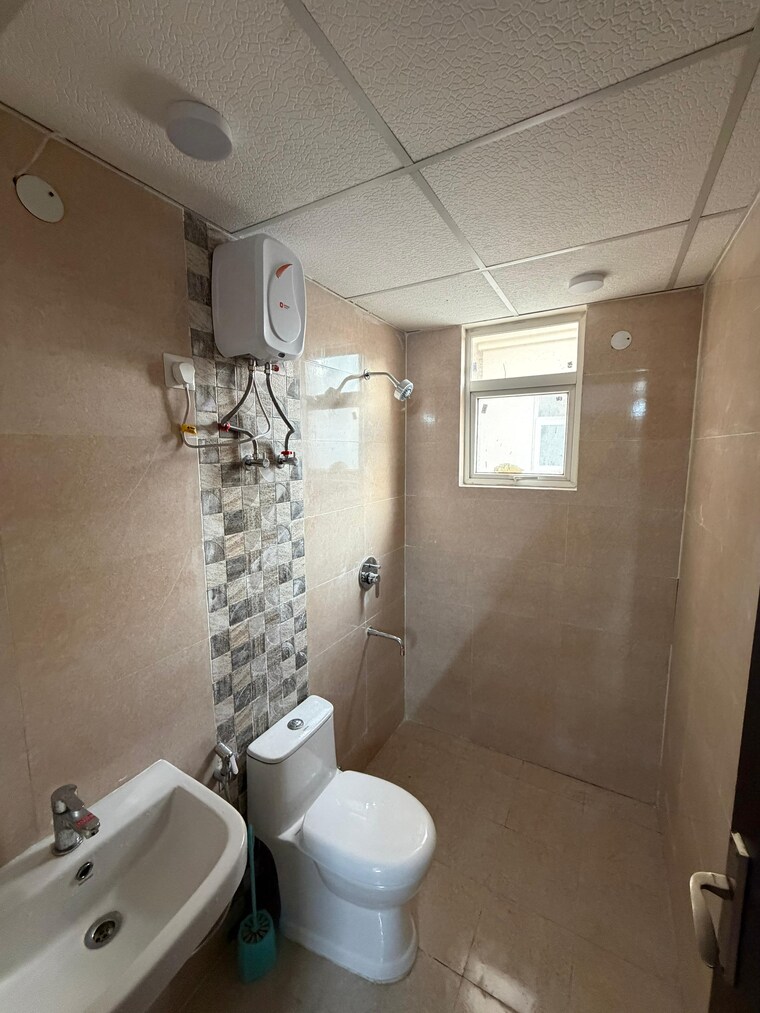 Bathroom, signature-global-park-4-and-5 3 Bedroom 1120 Sq.Ft. Apartment In Sohna Sector 36 Gurgaon 9705667