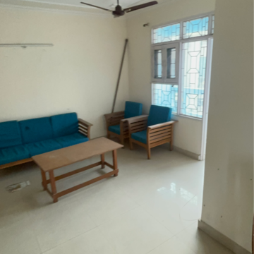 Living Room in 2.5 BHK Apartment at Shatabdi Rail Vihar, Wazidpur – for Sale