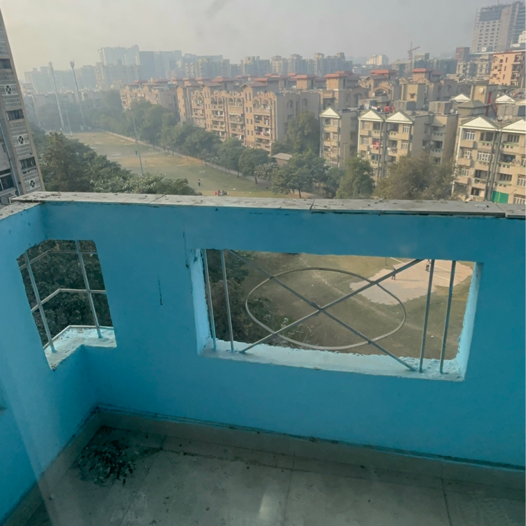 Swimming Pool, shatabdi-rail-vihar 2.5 Bedroom 1200 Sq.Ft. Apartment In Wazidpur Noida 9705672