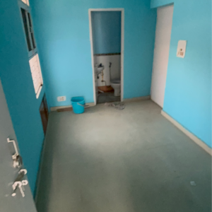 Room in 2.5 BHK Apartment at Shatabdi Rail Vihar, Wazidpur – for Sale