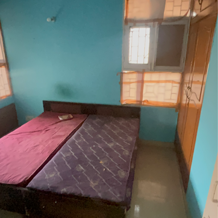 Bedroom, shatabdi-rail-vihar 2.5 Bedroom 1200 Sq.Ft. Apartment In Wazidpur Noida 9705672