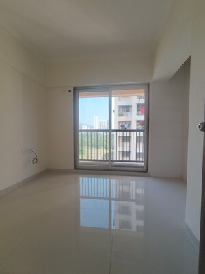 Bedroom in 2 BHK Apartment at Raunak Residency Thane, Pokhran Road No One – for Rent