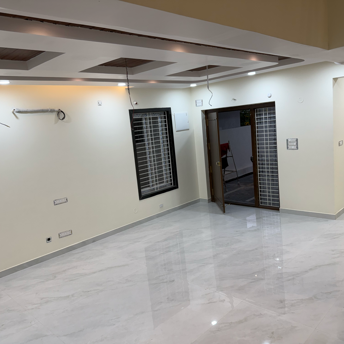 Room in 4 BHK Villa at Ambience Towers, Shaili Gardens – for Sale