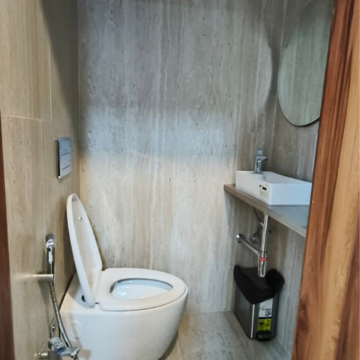 Bathroom in 2 BHK Apartment at Vaibhav Apartment Prabhadevi, Hatiskar Wadi – for Rent