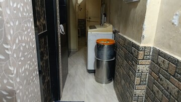 Bathroom in 1 BHK Apartment at Dombivli West – for Rent