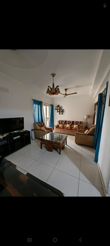 3 BHK Apartment For Rent in Express Zenith, Sector 77