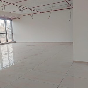 Room in  Office Space at Chandak Unicorn, Andheri West – for Rent