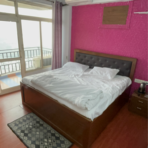 Bedroom in 3.5 BHK Apartment at Gardenia Grace, Sector 61 – for Rent