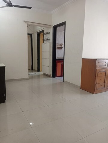 2 BHK Apartment For Rent in Dheeraj Ganga, Malad West