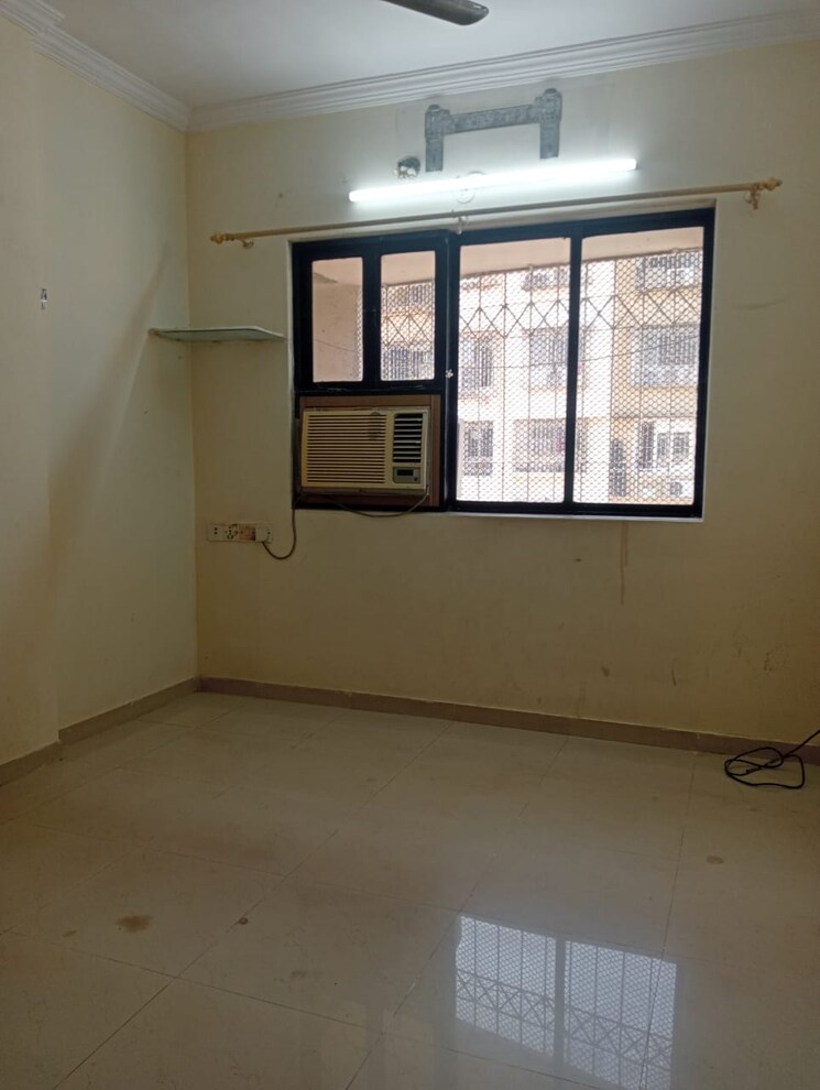 Bedroom, dheeraj-ganga 2 Bedroom 1050 Sq.Ft. Apartment In Malad West Mumbai 9705722