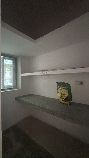 Furnished Amenities in 4 BHK Builder Floor at Safdarjung Enclave – for Rent