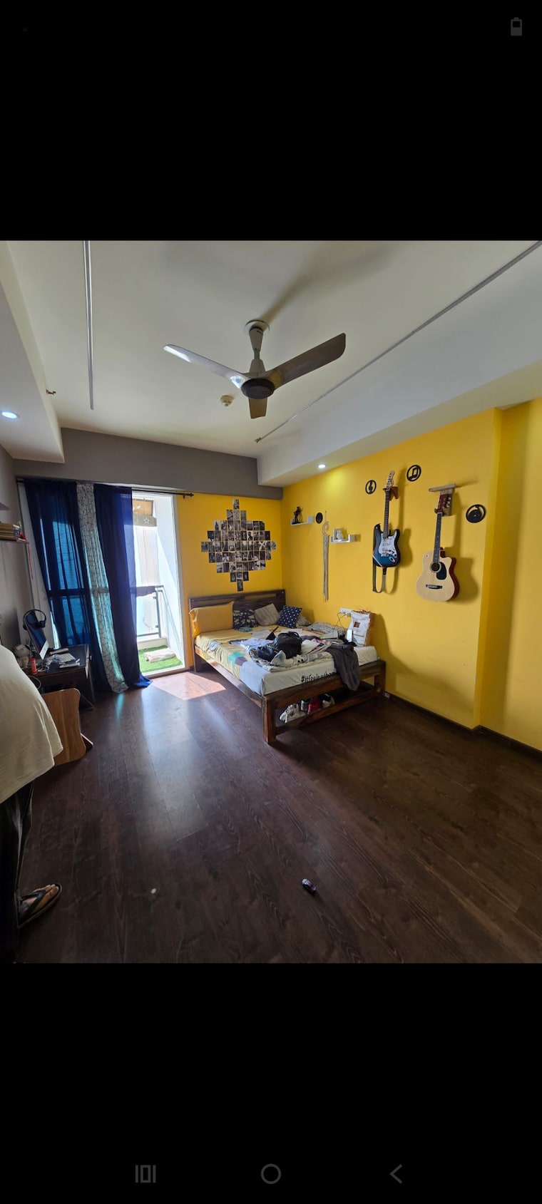 Living Room, mahagun-mezzaria 3.5 Bedroom 2500 Sq.Ft. Apartment In Sector 78 Noida 9705719