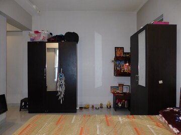 Bedroom in 3 BHK Apartment at Happy Jade Gardens, Ghatkopar East – for Rent