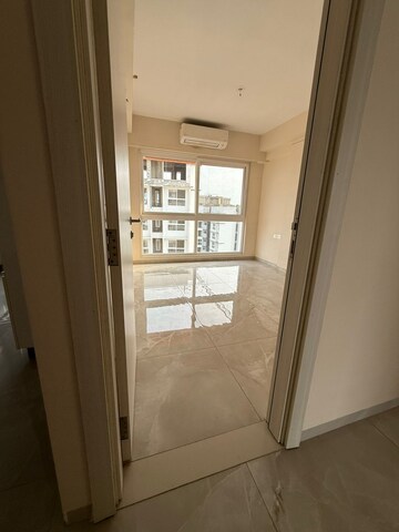 Room in 3 BHK Apartment at Concrete Sai Samast, Chembur – for Rent