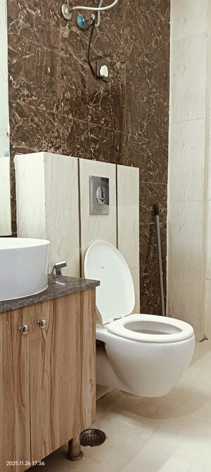 Bathroom in 3 BHK Builder Floor at Ardee City, Sector 52 – for Rent