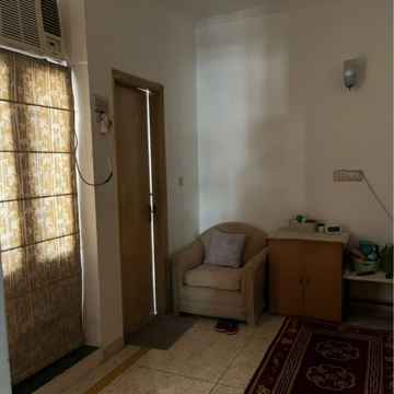 Bathroom in 3 BHK Apartment at Alok Vihar, Sector 50 – for Sale