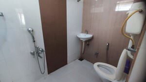 Bathroom in 4 BHK Villa at Thaltej – for Rent