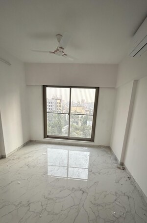 2 BHK Apartment For Rent in Andheri West