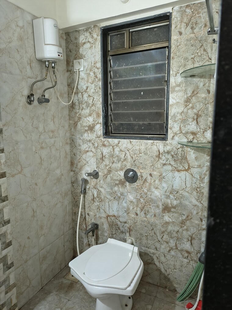 Bathroom, bhoomi-midas 2 Bedroom 704 Sq.Ft. Apartment In Kurla Mumbai 9705766