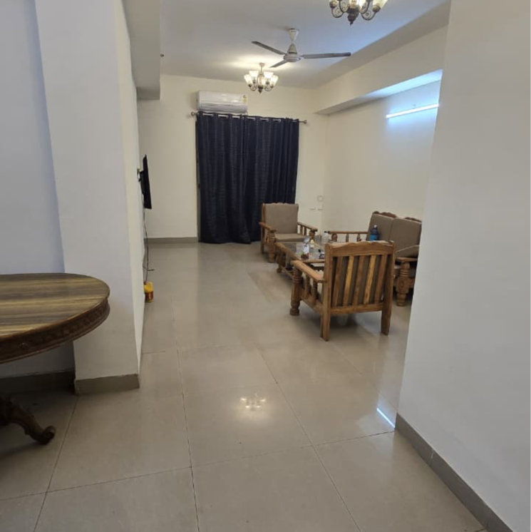 Living Room, paras-tierea 3 Bedroom 1592 Sq.Ft. Apartment In Sector 137 Noida 9705769