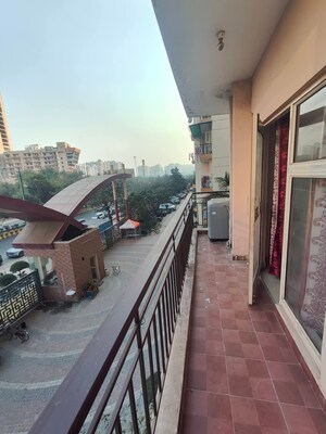 2 BHK Apartment For Sale in Gaur City 2 - 14th Avenue, Sector 16c Greater Noida