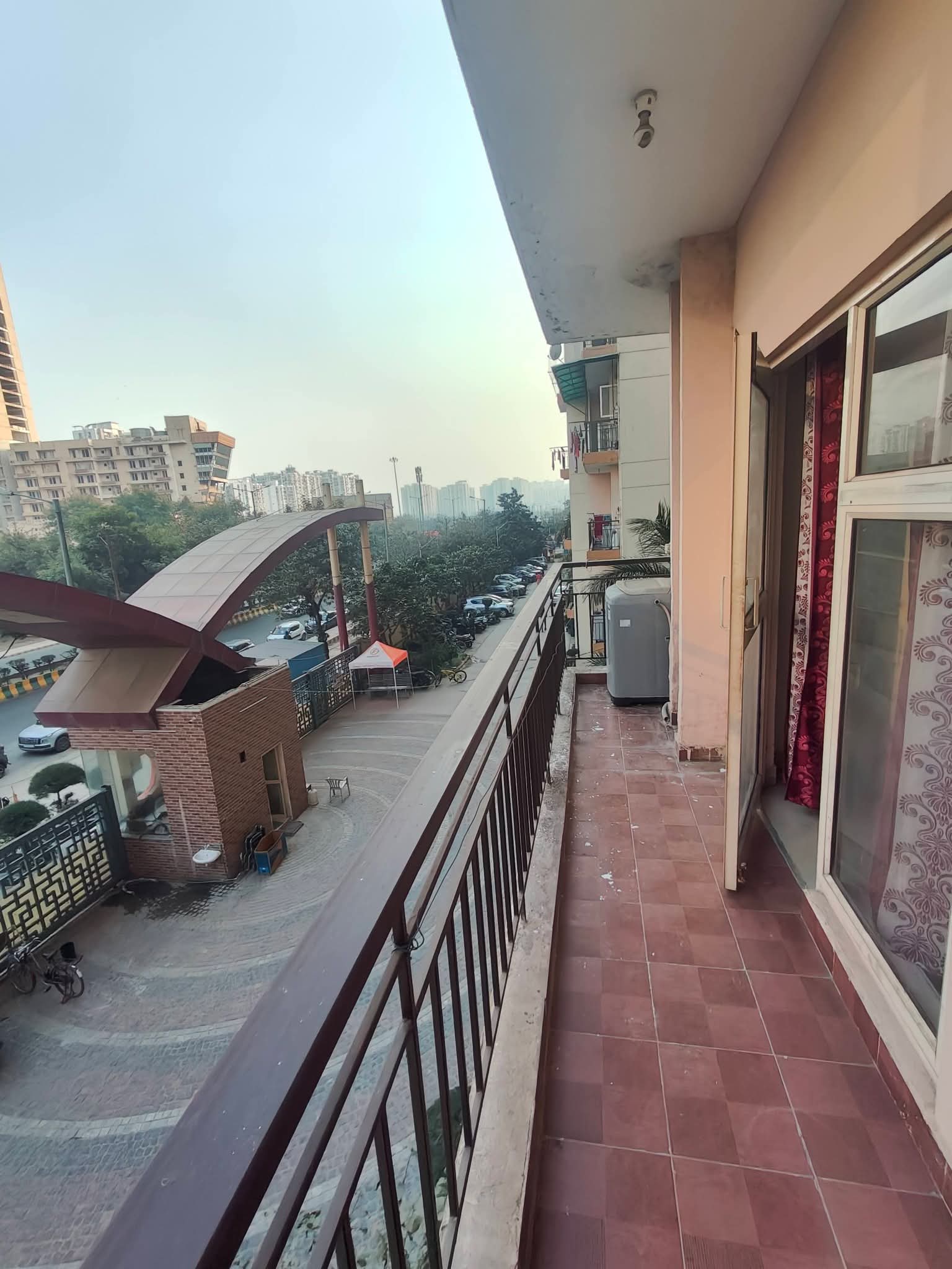 2 BHK Apartment For Sale in Gaur City 2 - 14th Avenue