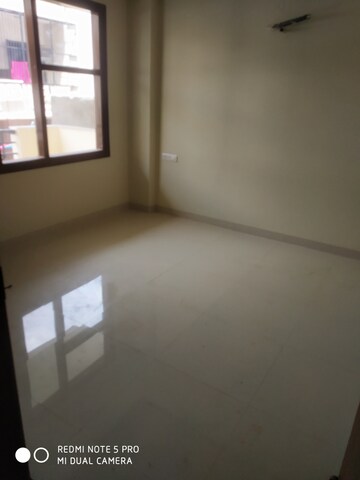 Room in 2 BHK Builder Floor at Uppal Southend, Sector 49 – for Rent