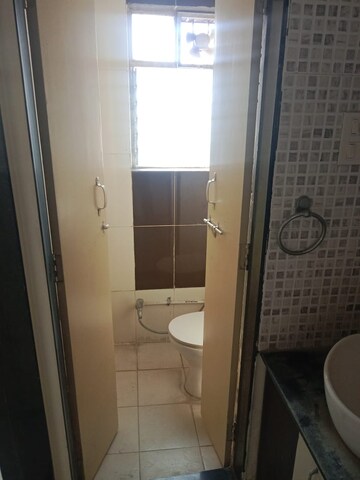 2 BHK Apartment For Rent in Manik Baug