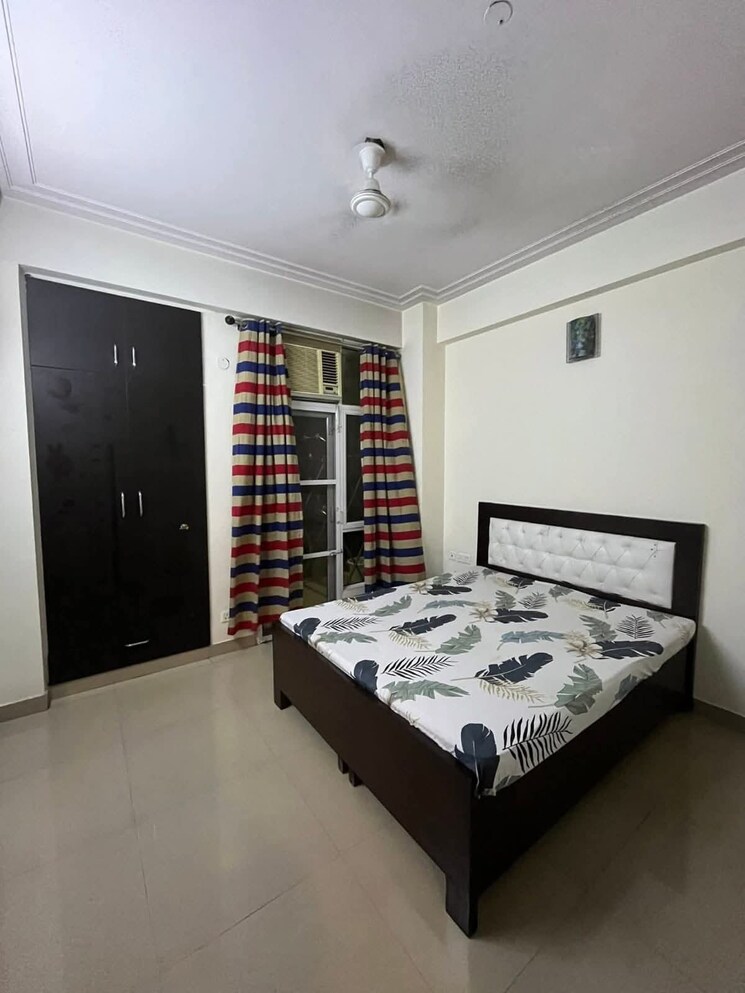 Bedroom, gaur-city-5th-avenue 2 Bedroom 910 Sq.Ft. Apartment In Sector 4 Greater Noida Greater Noida 9705779