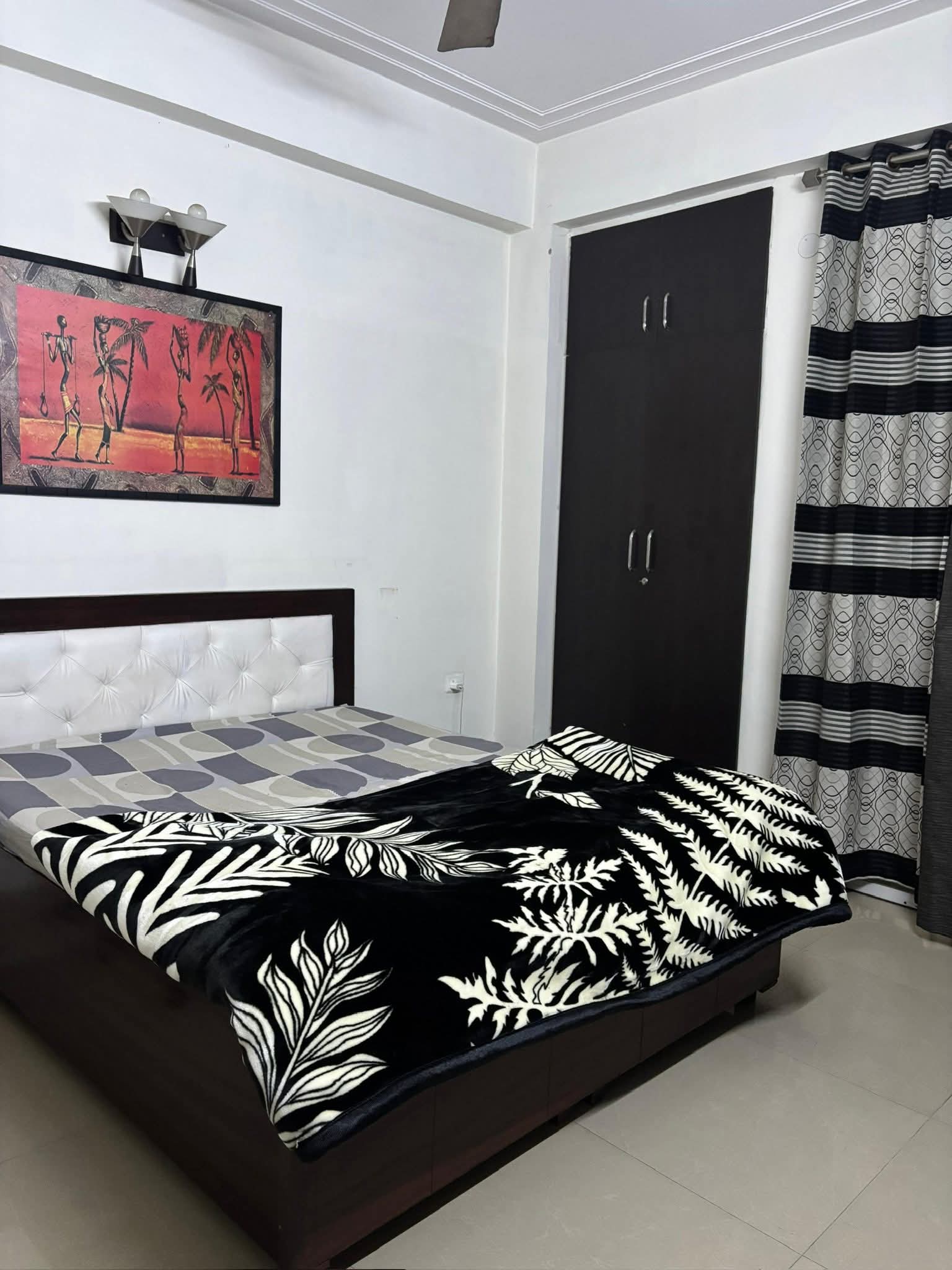 2 BHK 910 Sq.Ft. Apartment in Gaur City 5th Avenue