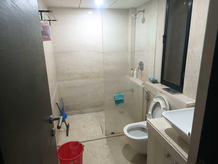 Bathroom, andheri west 2 Bedroom 735 Sq.Ft. Apartment In Andheri West Mumbai 9705775